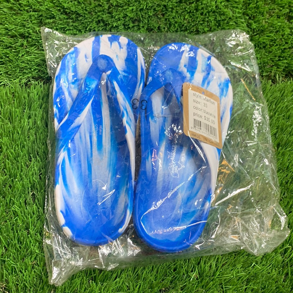 Aussie Soles Blue and White Starfish Flip Flops